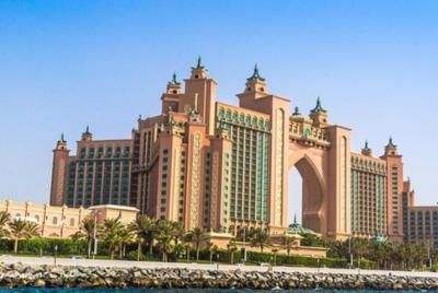 Disfrute de un tour privado de día completo por Dubai desde Abu D Disfrute de un tour privado de día completo por Dubai desde Abu D