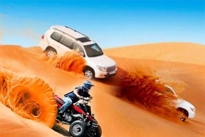 Sunset Desert Safari con danza del vientre y cena con barbacoa