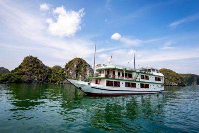 Venezia Cruise 2 días, 1 noche de oferta: Visita a la bahía de Halong - Lan ha bay - kayak