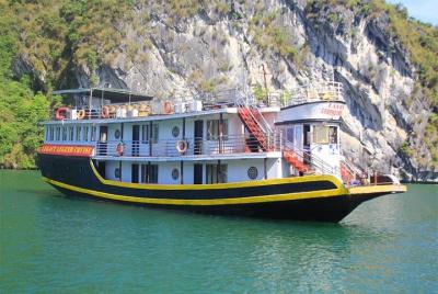 Halong Lan Ha Bay 3D / 2N Viaje en crucero: kayak, natación, ciclismo, pesca y comidas