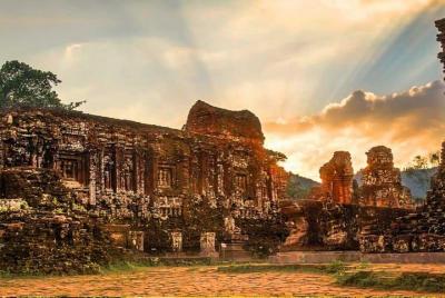 Excursión al santuario de mi hijo desde Da Nang