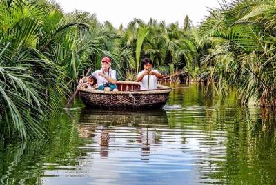 Experiencia local de Hoi An, clase de cocina y caminata por el casco antiguo de Hoi An (8.30-16.30) Experiencia local de Hoi An, clase de cocina y caminata por el casco antiguo de Hoi An (8.30-16.30)