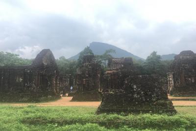 Excursión privada de medio día al santuario de mi hijo (4,5 horas)