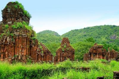 Cham Culture Traces _my Son Uniéndose a la gira