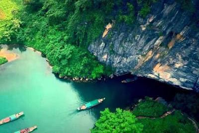Deluxe Small Group: PHONG NHA CAVE - Paradise Cave Tour de día completo Deluxe Small Group: PHONG NHA CAVE - Paradise Cave Tour de día completo