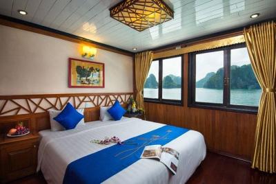 Excursión a la bahía de Ha Long en crucero medio de 3 estrellas Excursión a la bahía de Ha Long en crucero medio de 3 estrellas