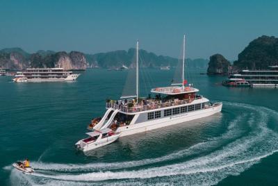 The Halong Catamaran- LUXURY ONE DAY JOURNEY HALONG – LAN HA BAY With WaterSlide