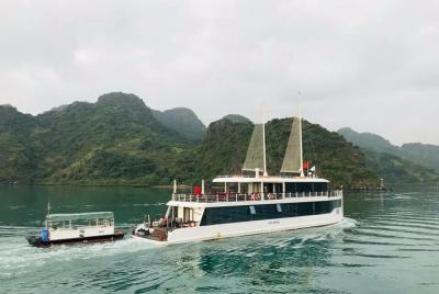 JADESAILS CRUISE: el tour de un día más lujoso en la bahía de Ha Long