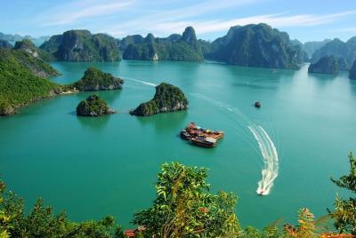GLAMURS DE MEDIO DÍA DE HA LONG BAY de HA LONG GLAMURS DE MEDIO DÍA DE HA LONG BAY de HA LONG