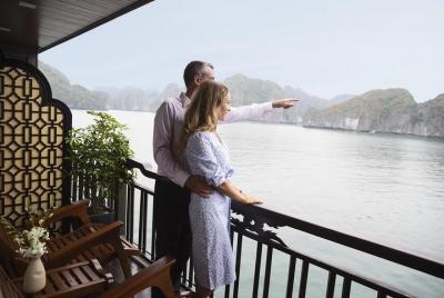 Durante la noche en GREAT BALCONY Cruises - Todas las inclusiones - experiencia única Durante la noche en GREAT BALCONY Cruises - Todas las inclusiones - experiencia única