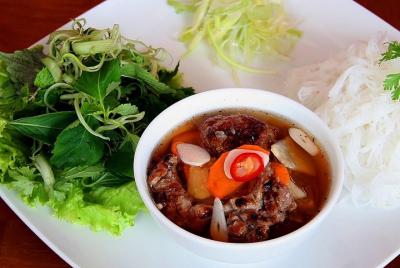 Comida a pie en Hanoi: recorrido a pie por el casco antiguo de Hanoi