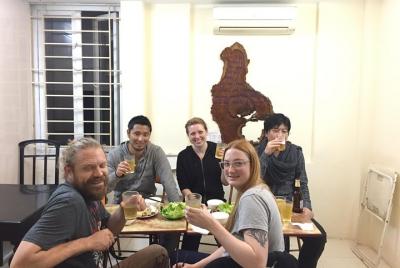 Recorrido gastronómico secreto de Hanoi con auténtica gastronomía local