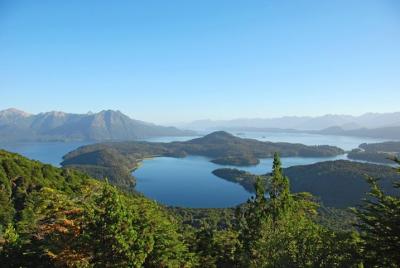 Excursión de senderismo en Bella Vista con traslado desde Bariloche Excursión de senderismo en Bella Vista con traslado desde Bariloche