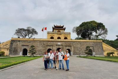 Tour de 8 días en Vietnam y Laos con alojamiento