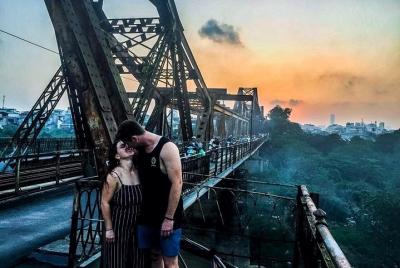 Romance de 3 horas en Hanoi, diversión en la moto clásica de Minsk / Jeep Gaz69, visita gratuita