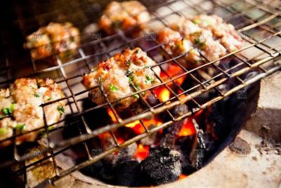 HANOI STREET FOOD TOUR DE NOCHE