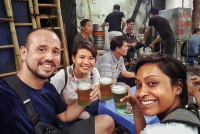 Recorrido gastronómico en la calle Hanoi