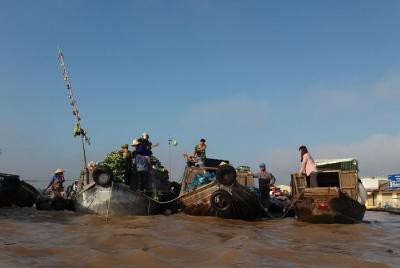 El mercado flotante más grande: pequeña clase de cocina: tour privado de un día