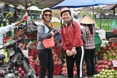 Explore Saigon Sceret Spots y cafés únicos en automóvil privado