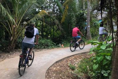 Privado no turístico del delta del Mekong con bicicleta 1 día