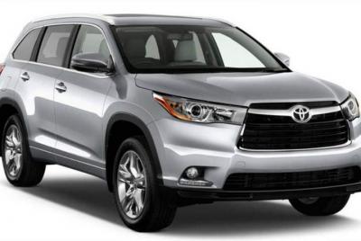 Traslados desde el aeropuerto a los hoteles en la ciudad de Ho Chi Minh.