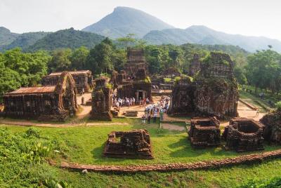 Excursión de día completo de My Son Ancient Temples desde HoiAn con viaje en barco Excursión de día completo de My Son Ancient Temples desde HoiAn con viaje en barco