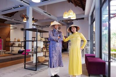 Alquiler de Ao Dai tradicional vietnamita en Hoi An Alquiler de Ao Dai tradicional vietnamita en Hoi An