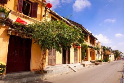 Excursión en grupo pequeño a My Son Sanctuary y Hoi An Ancient Town Excursión en grupo pequeño a My Son Sanctuary y Hoi An Ancient Town