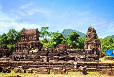Visita para pequeños grupos al santuario My Son desde Hoi An Visita para pequeños grupos al santuario My Son desde Hoi An