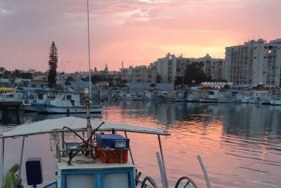 FAB Tours personalizados personalizados, Chipre