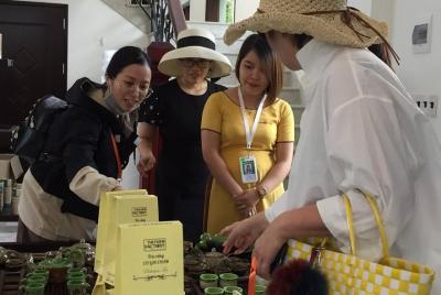 Tour de café y té bajo la guía de la gente local en Hoi An Tour de café y té bajo la guía de la gente local en Hoi An
