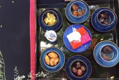 Disfrute del té vietnamita en Dong Khuyen Dai - Ciudad Imperial en Hue