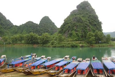 Excursión a las cuevas de Phong Nha desde Hue.