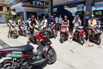 Alquiler de scooter de ida desde Hue a Hoi An