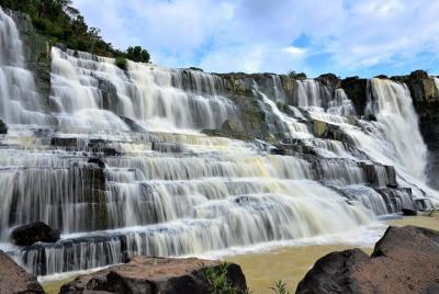 Tour a las cascadas de Dalat - tour en grupo desde US $ 30