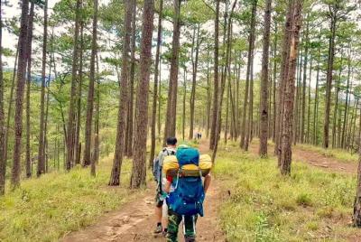 Tour de trekking de día completo a Dalat Langbiang Tour de trekking de día completo a Dalat Langbiang