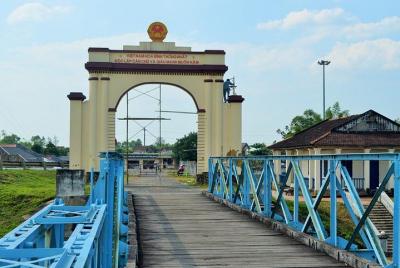 Viaje privado completo a DMZ (túneles Vinh Moc y combate Khe Sanh) desde Hue