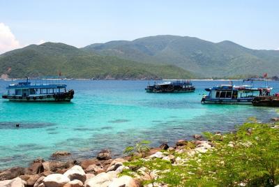 Las islas tropicales de la bahía de Nha Trang