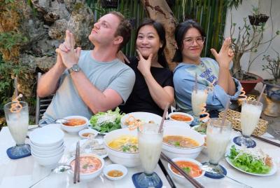 Experiencia de comida callejera oculta