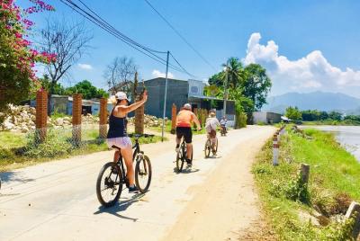 Tour de medio día en bicicleta por el campo privado de Nha Trang