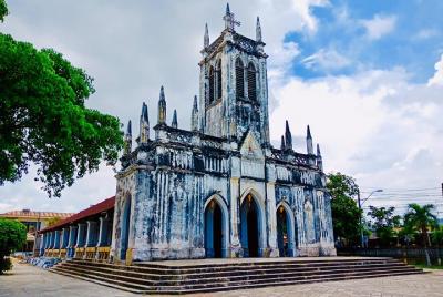 Tour cultural privado de medio día por Nha Trang