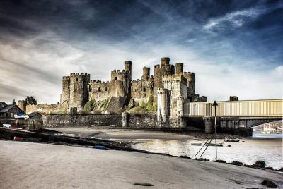 Tour privado panorámico por el castillo de Conwy y el valle de Conwy Tour privado panorámico por el castillo de Conwy y el valle de Conwy