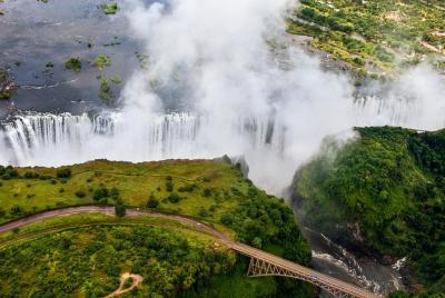 Excursión de un día a Victoria falls en Zimbabwe desde Livingstone (Zambia)
