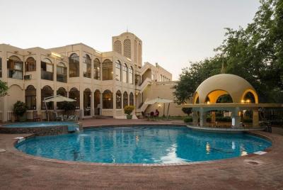 Paquete Rainbow Hotel de 3 días / 2 noches