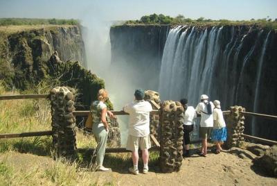 4 días Cataratas Victoria Zimbabwe con el Parque Nacional Chobe Safari Botswana