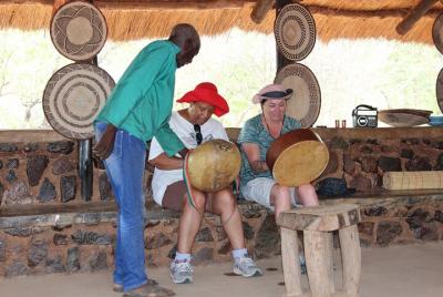 Excursión cultural de 5 días a las Cataratas Victoria y safari de observación de juegos