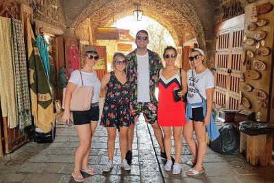 Excursión de día completo a la gruta de Jeita, Harissa y Biblos Excursión de día completo a la gruta de Jeita, Harissa y Biblos