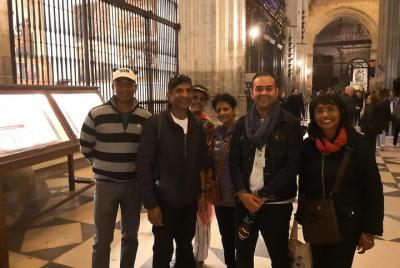 Catedral de Sevilla ¡Visita sin colas con un historiador! Catedral de Sevilla ¡Visita sin colas con un historiador!