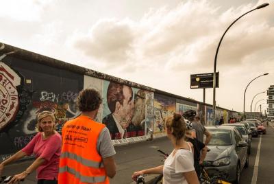 Excursión en bicicleta para grupos pequeños por el lado alternativo de Berlín Excursión en bicicleta para grupos pequeños por el lado alternativo de Berlín