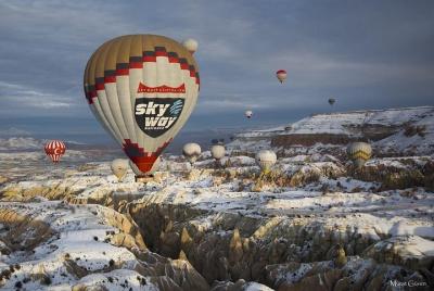 Excursión en globo aerostático a Capadocia por Fairychimneys